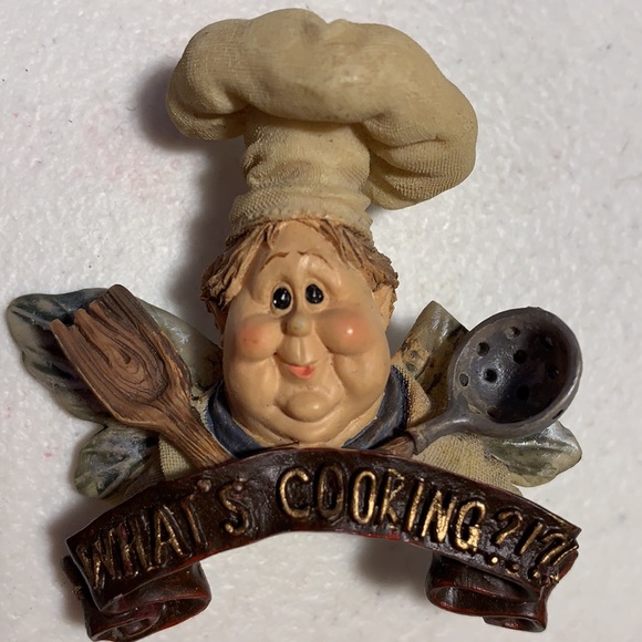 What’s Cooking Pin - Picture 3 of 5